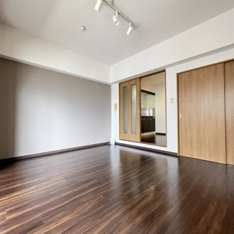 居室・リビング　同仕様タイプです