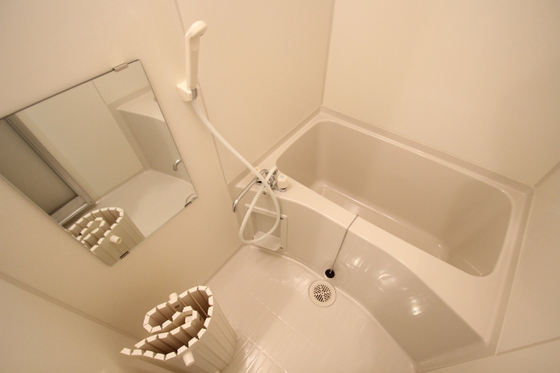 バス・シャワールーム　※別部屋の写真です