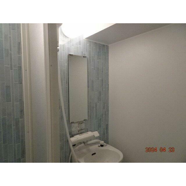 その他　シャワールーム（浴槽はありません）