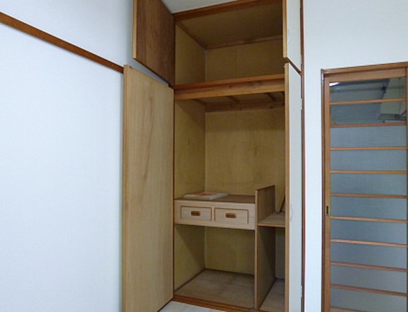 収納　※別号室参考写真です