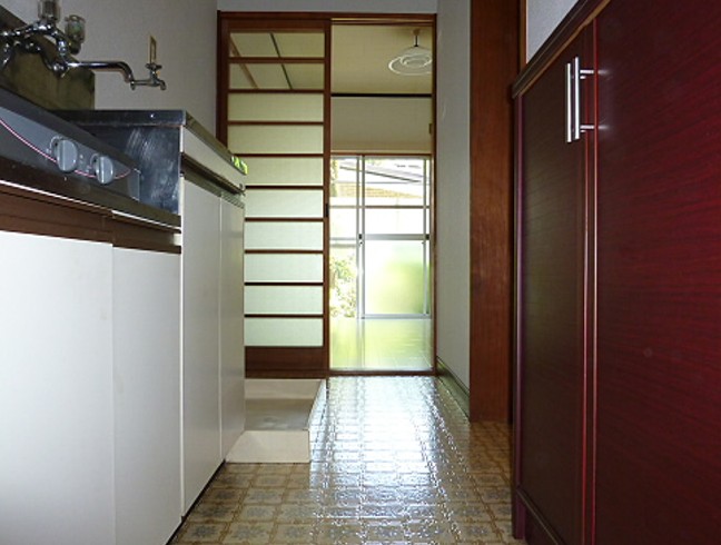 玄関　※別号室参考写真です