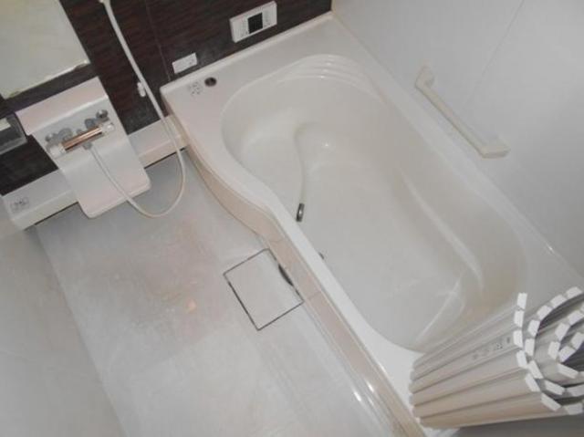 バス・シャワールーム　別部屋参考写真