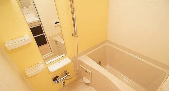 バス・シャワールーム　清潔な浴室！