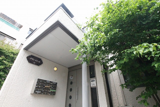 建物外観　水戸駅徒歩圏内！オートロックマンションです。