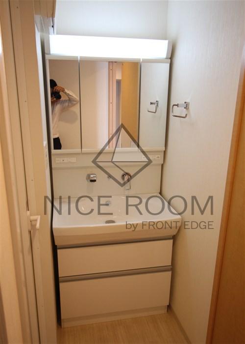 洗面設備　ソルグランデ　洗面台