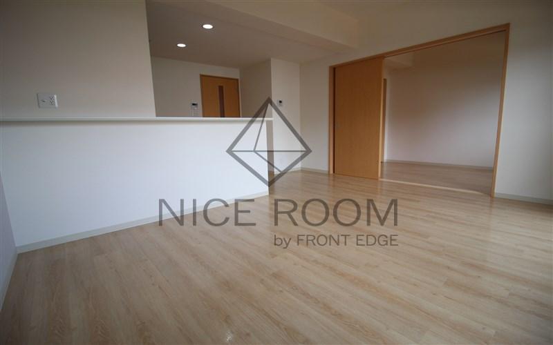 居室・リビング　ソルグランデ　リビング