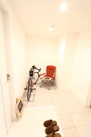 エントランス　グランヴェルジュ・ロリエ