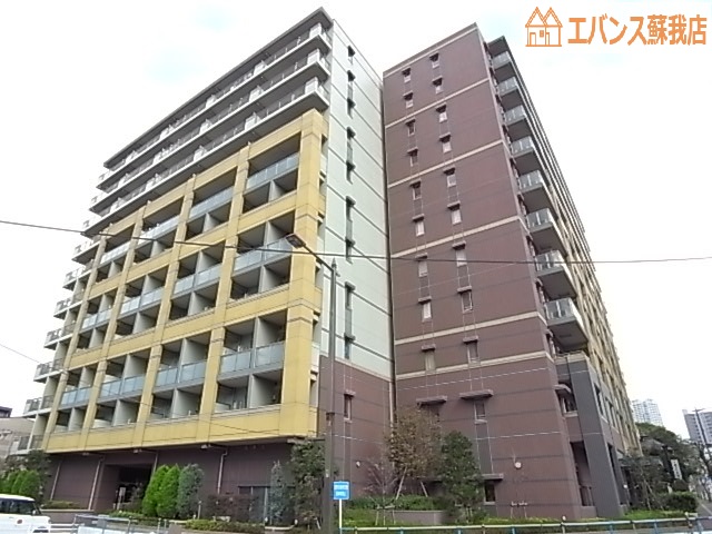 建物外観　落ち着いた雰囲気の外観です