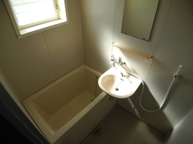 バス・シャワールーム　※同物件同室タイプの写真でございます※現況を優先します※