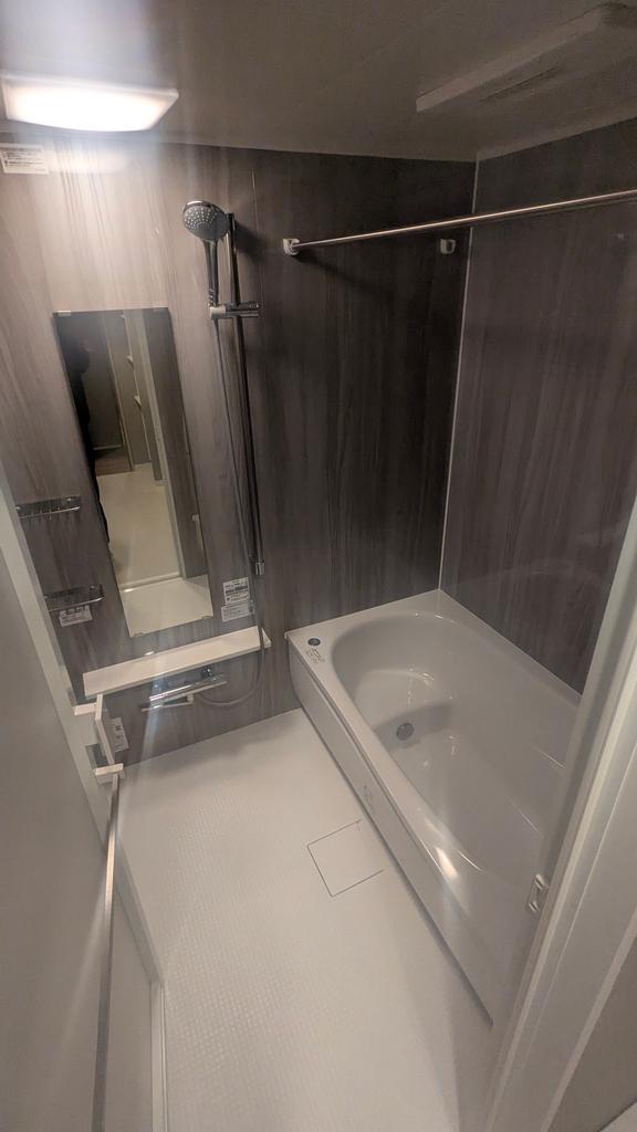 バス・シャワールーム