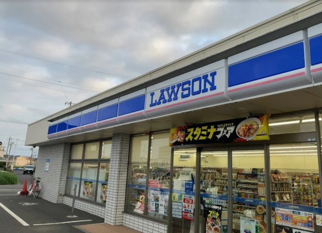 コンビニ　ローソン 白岡野牛店（コンビニ）まで379m