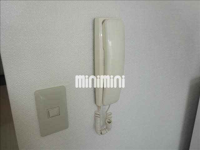 セキュリティ　来客が確認できるインターホン完備です！