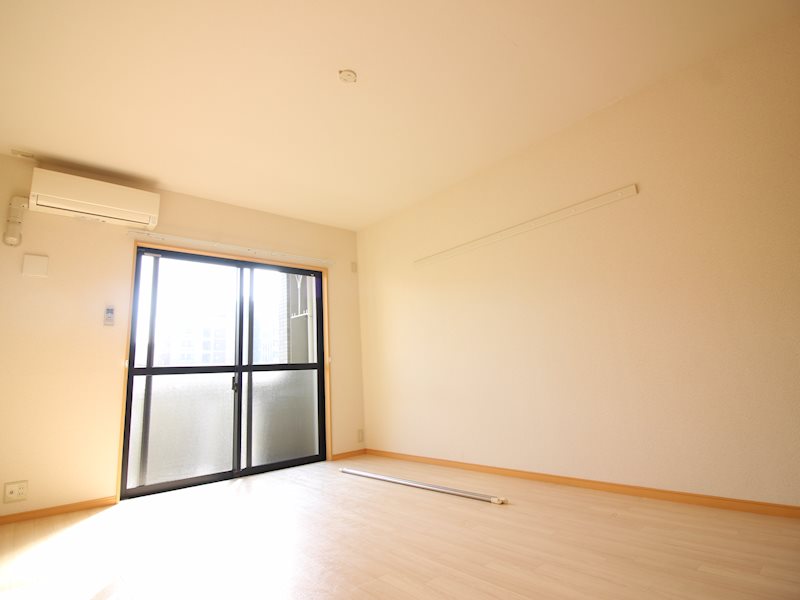 居室・リビング　別号室