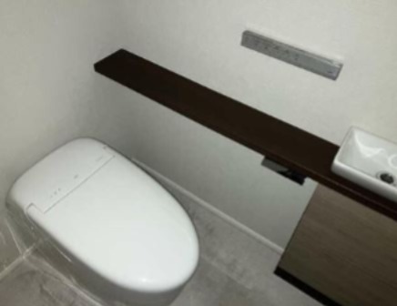 トイレ　※同仕様写真含む