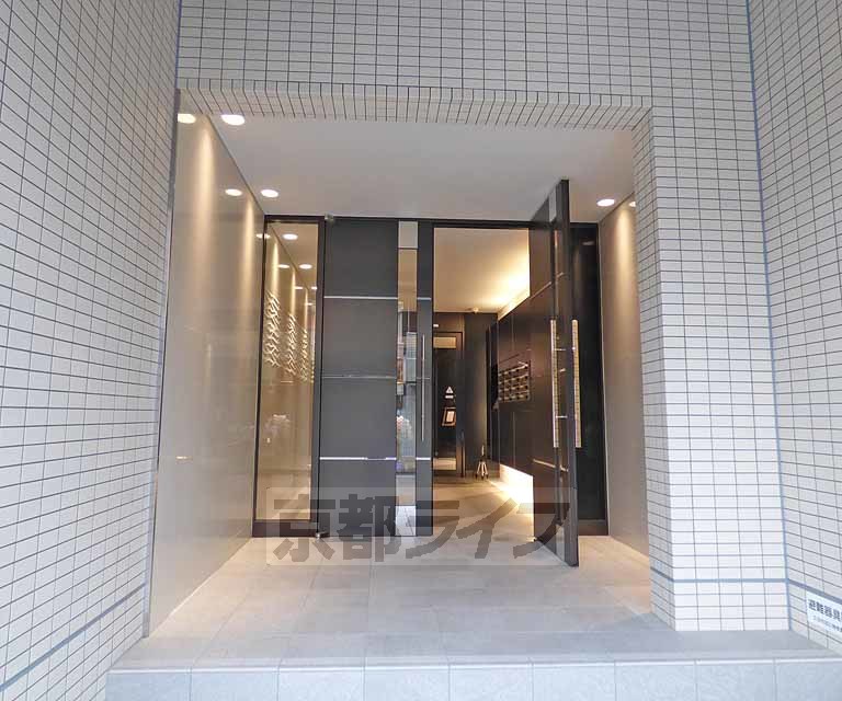 その他共有部分　マンション入り口です