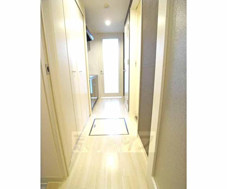 その他部屋・スペース　廊下も広々としています。
