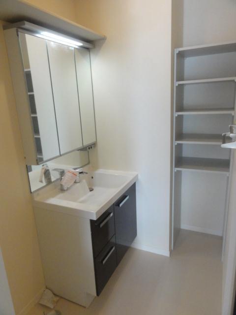 洗面設備　シャンプードレッサー