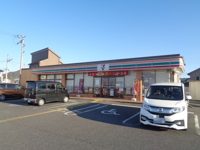 コンビニ　セブン－イレブン　安土常楽寺店（コンビニ）まで1000m