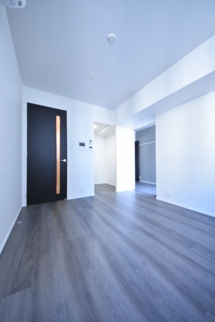 居室・リビング　ゆとりある広さの洋室