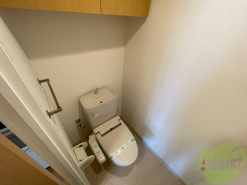 トイレ　ウォシュレット機能がついたトイレ。安心して使用できますね。