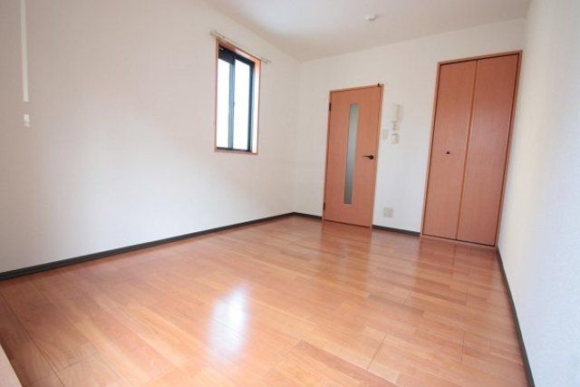 居室・リビング　※別号室の参考写真