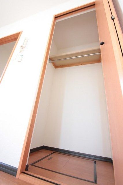 収納　※別号室の参考写真