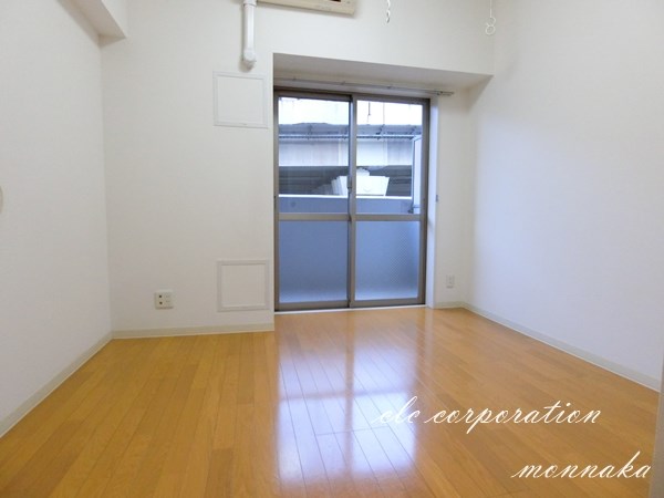 居室・リビング　同仕様写真