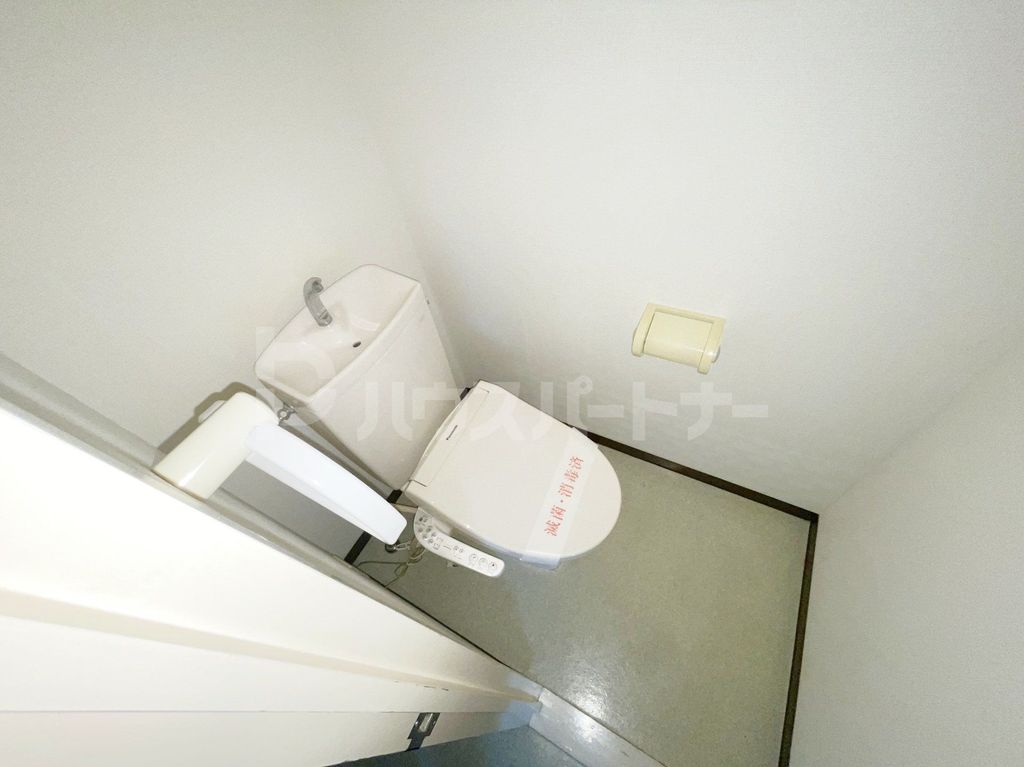 トイレ　トイレ