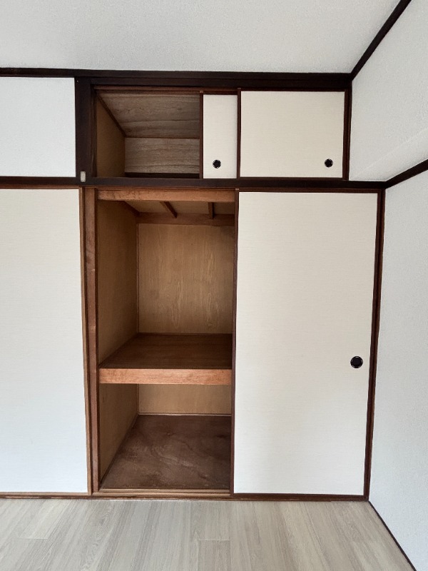 収納　７０６号室　写真