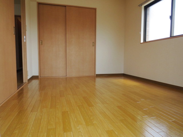 その他部屋・スペース　南側洋室