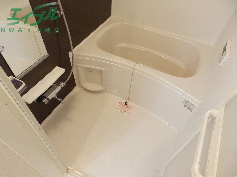 バス・シャワールーム　同型別部屋参考写真です