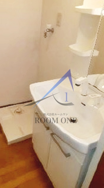 洗面設備　洗面台です。