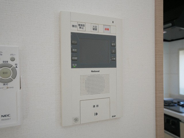 セキュリティ　モニター付きインターホンです