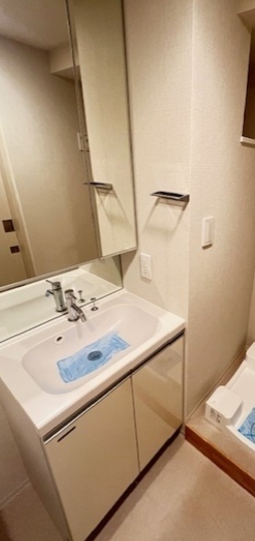 洗面設備　☆嬉しい独立洗面台☆