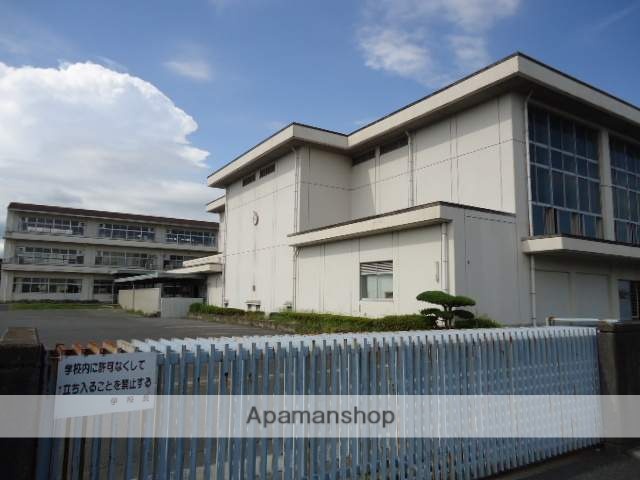 中学校　菊川市立菊川西中学校（中学校）まで248m