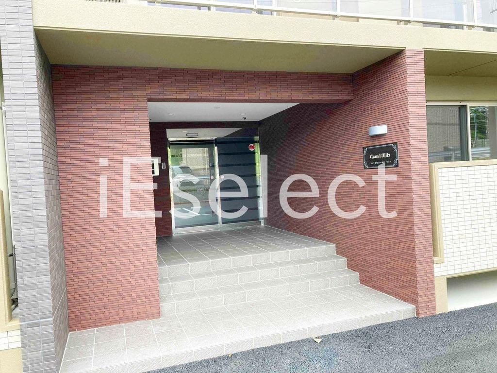 エントランス　建物への入り口部分です