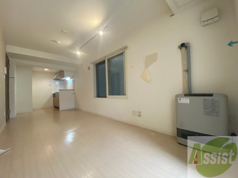 居室・リビング　広くてキレイなお部屋が広がっていて、充実した生活が送れそう。