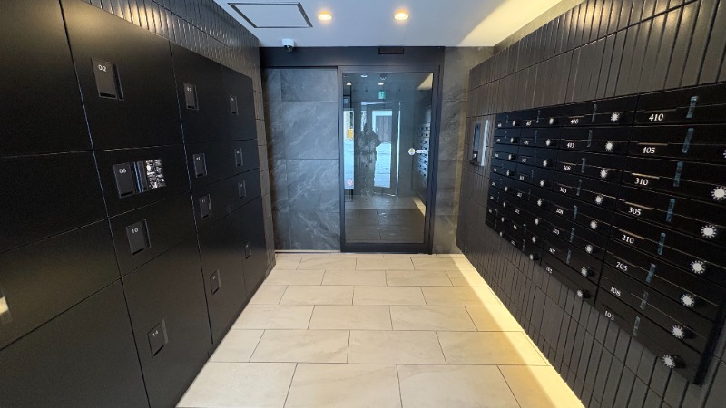 エントランス　エントランス