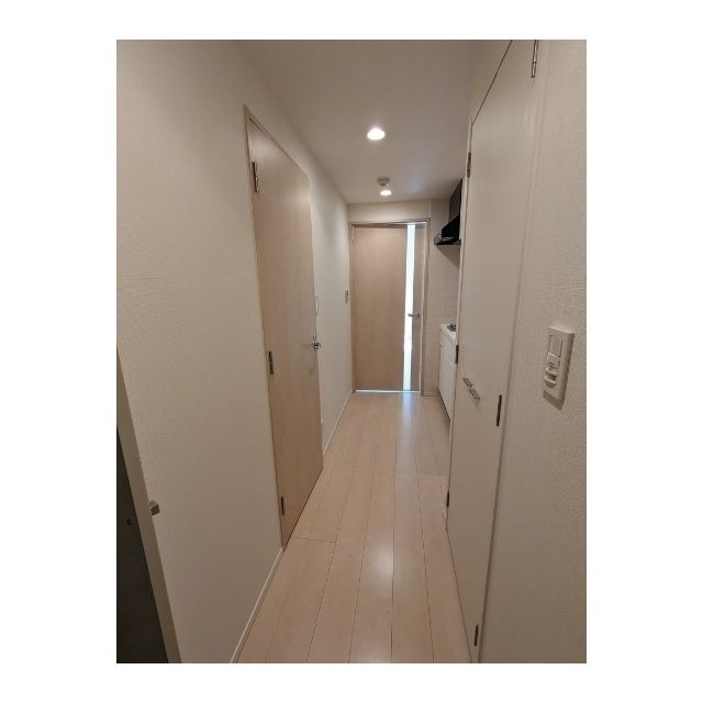 玄関　同タイプ写真　※現況優先