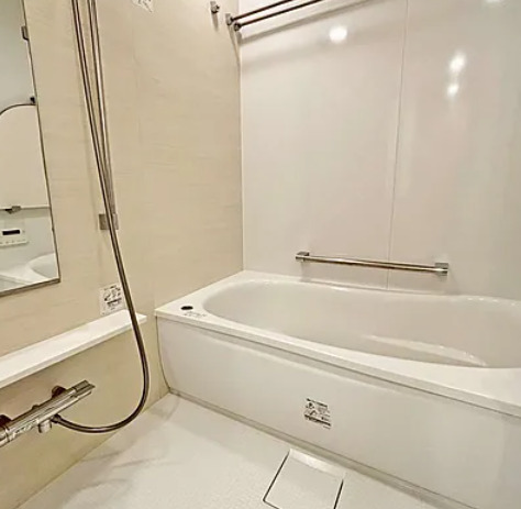 バス・シャワールーム　別タイプ部屋　参考写真です