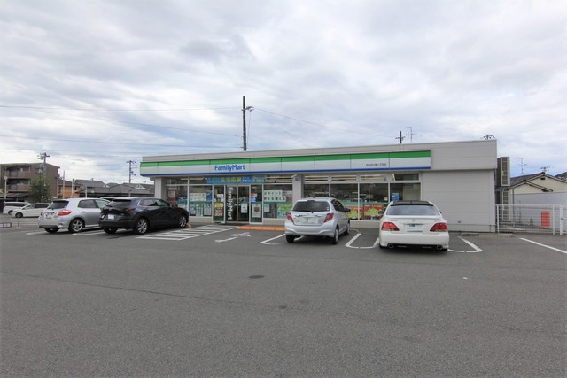 コンビニ　ファミリーマート　松山古川南一丁目店（コンビニ）まで168m
