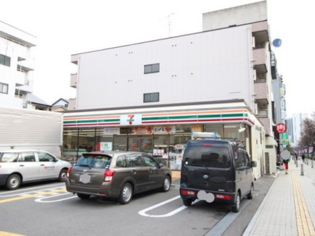 コンビニ　セブンイレブン堺熊野町東4丁店（コンビニ）まで528m