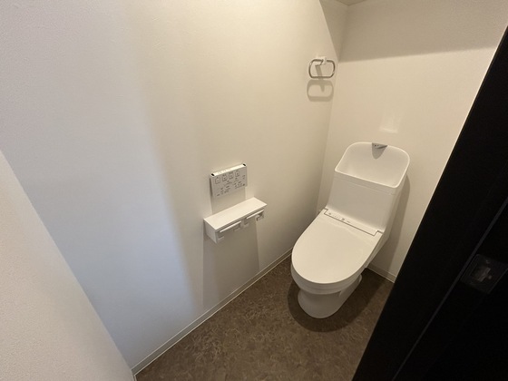 トイレ　※別部屋の写真です