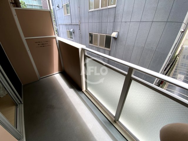 バルコニー　クロスレジデンス大阪新町　バルコニー