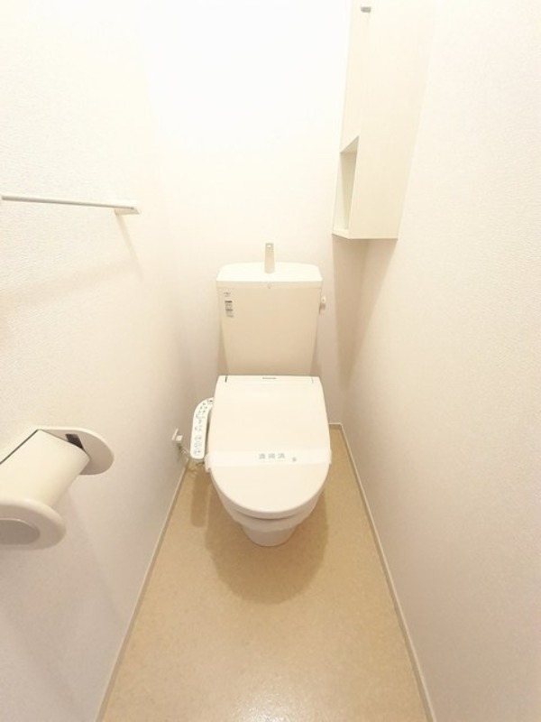 トイレ　図面と現状に相違がある場合には現状を優先