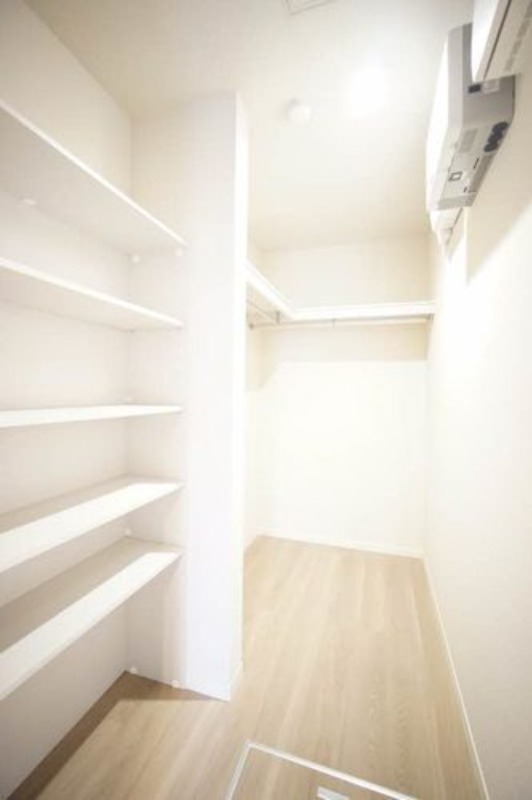 収納　図面と現状に相違がある場合には現状を優先