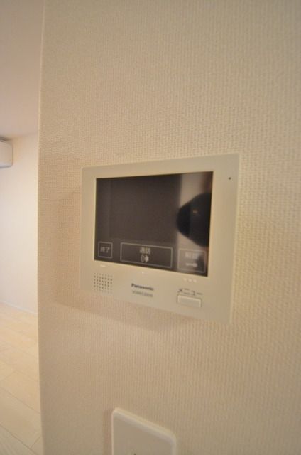 セキュリティ　♪モニターで突然の来訪者を事前にチェック！♪