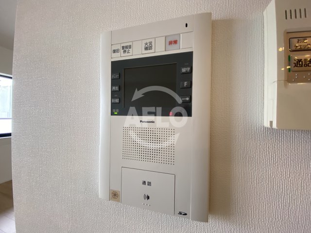 セキュリティ　ロジュマンタワー梅田　TVモニターフォン