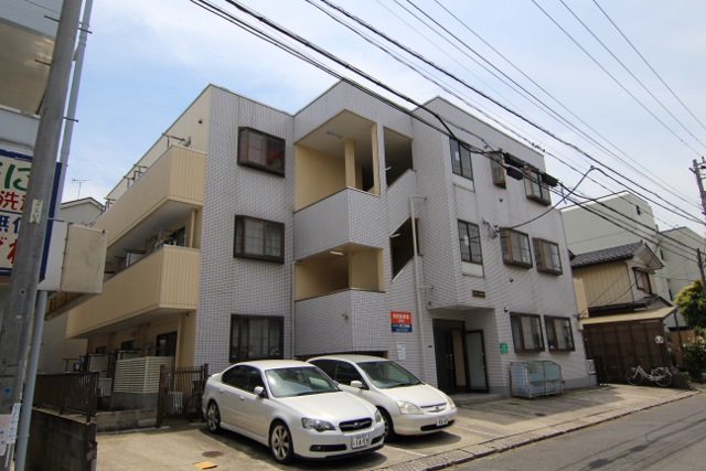 建物外観　メゾンロイヤル外観(^^)/