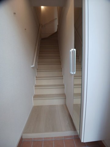 玄関　シンプルで使いやすい玄関です